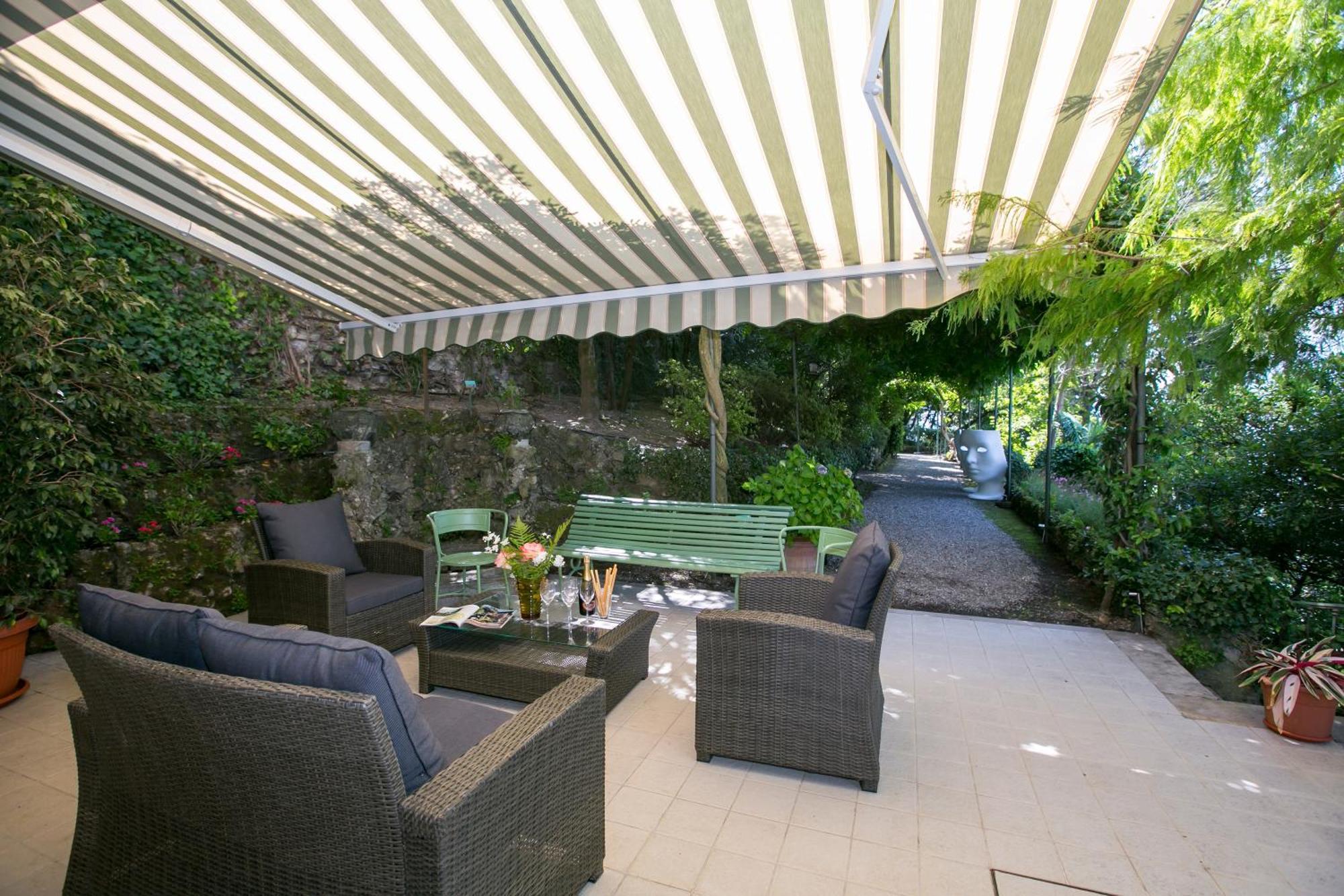 Villa Lucia Grande Varenna Exteriör bild