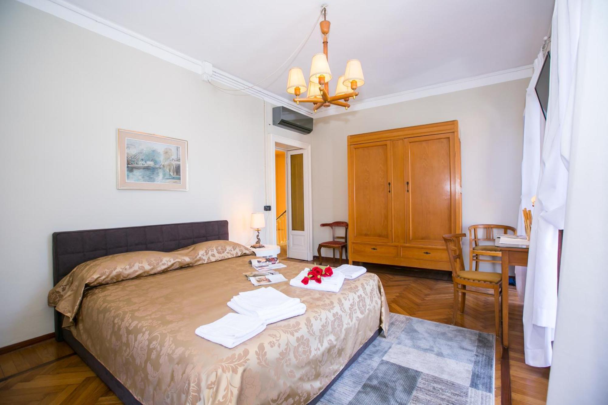 Villa Lucia Grande Varenna Exteriör bild